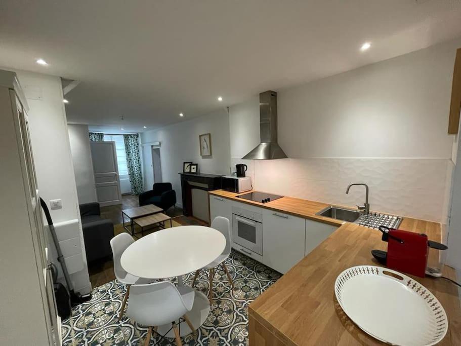 Cosy A Deux Pas De La Gare * Laval (Mayenne)