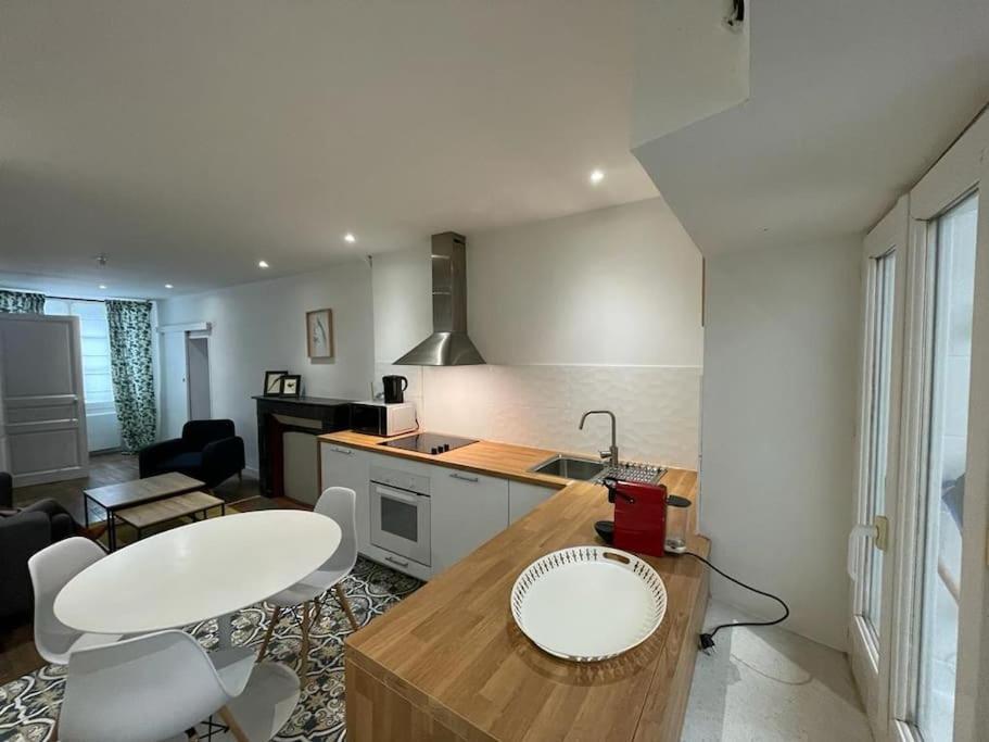 Cosy A Deux Pas De La Gare * Laval (Mayenne)